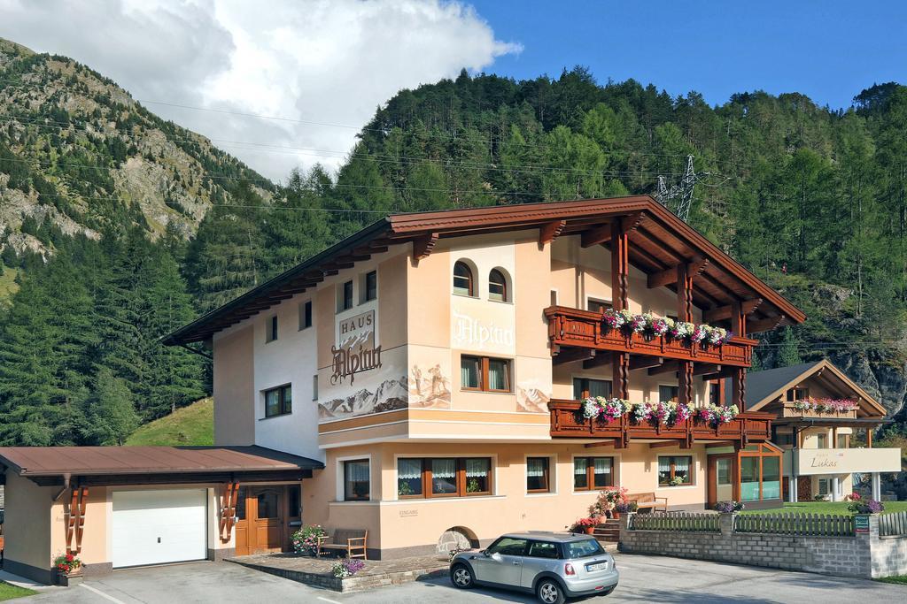Apart Alpina Huben Langenfeld Exterior photo